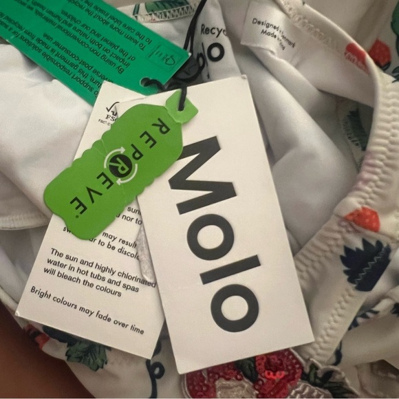 NWT Molo Bathing Suit - Picture 4 of 5